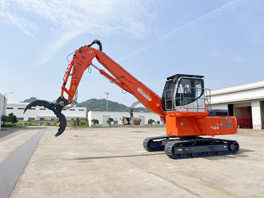 抓鋼機.jpg 抓鋼機.jpg