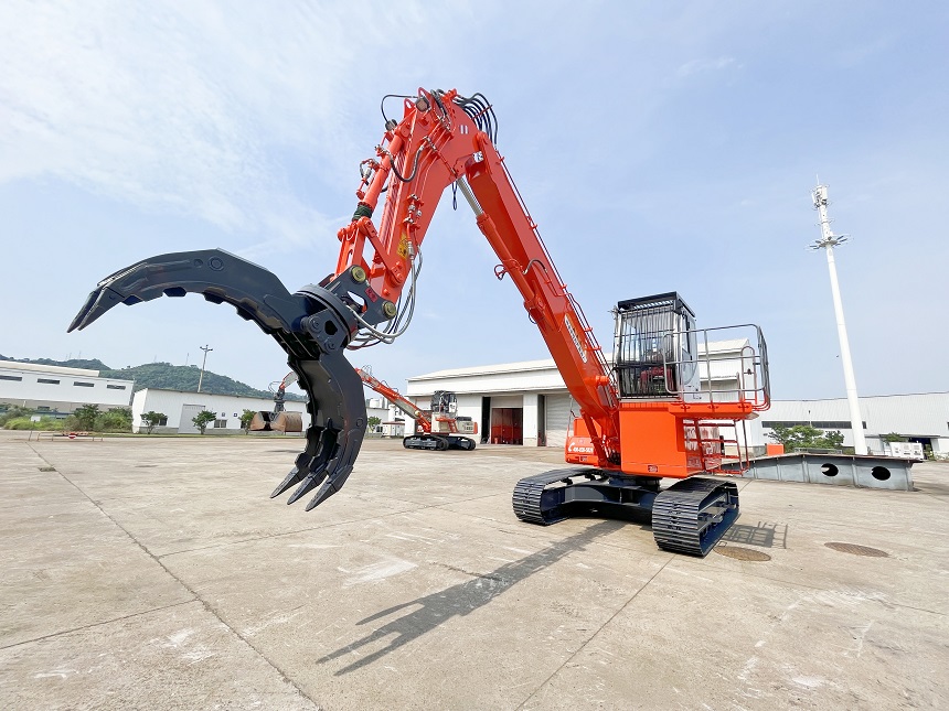 抓鋼機.jpg 抓鋼機.jpg